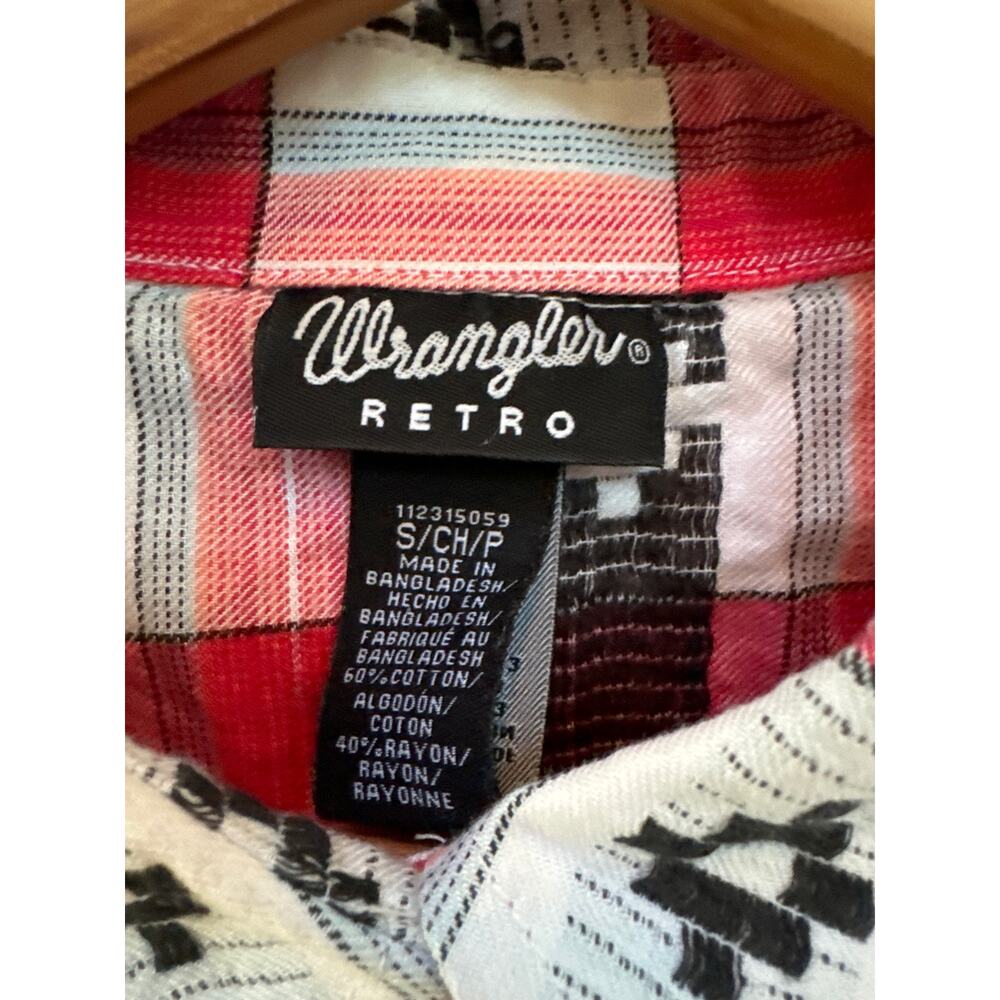 Wrangler Retro Button Up Western Shirt Pearl Snap Shirt Red Aztec Plaid Cowgirl - Picture 2 of 6